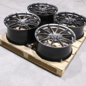 Wheel set JR37 21x9 ET41 / 21x10 ET40 5x108 Hyper Black