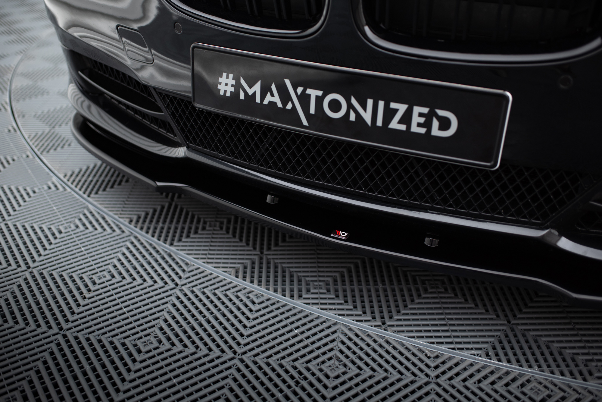 Etusplitteri BMW 5 GT F07, Maxton-2