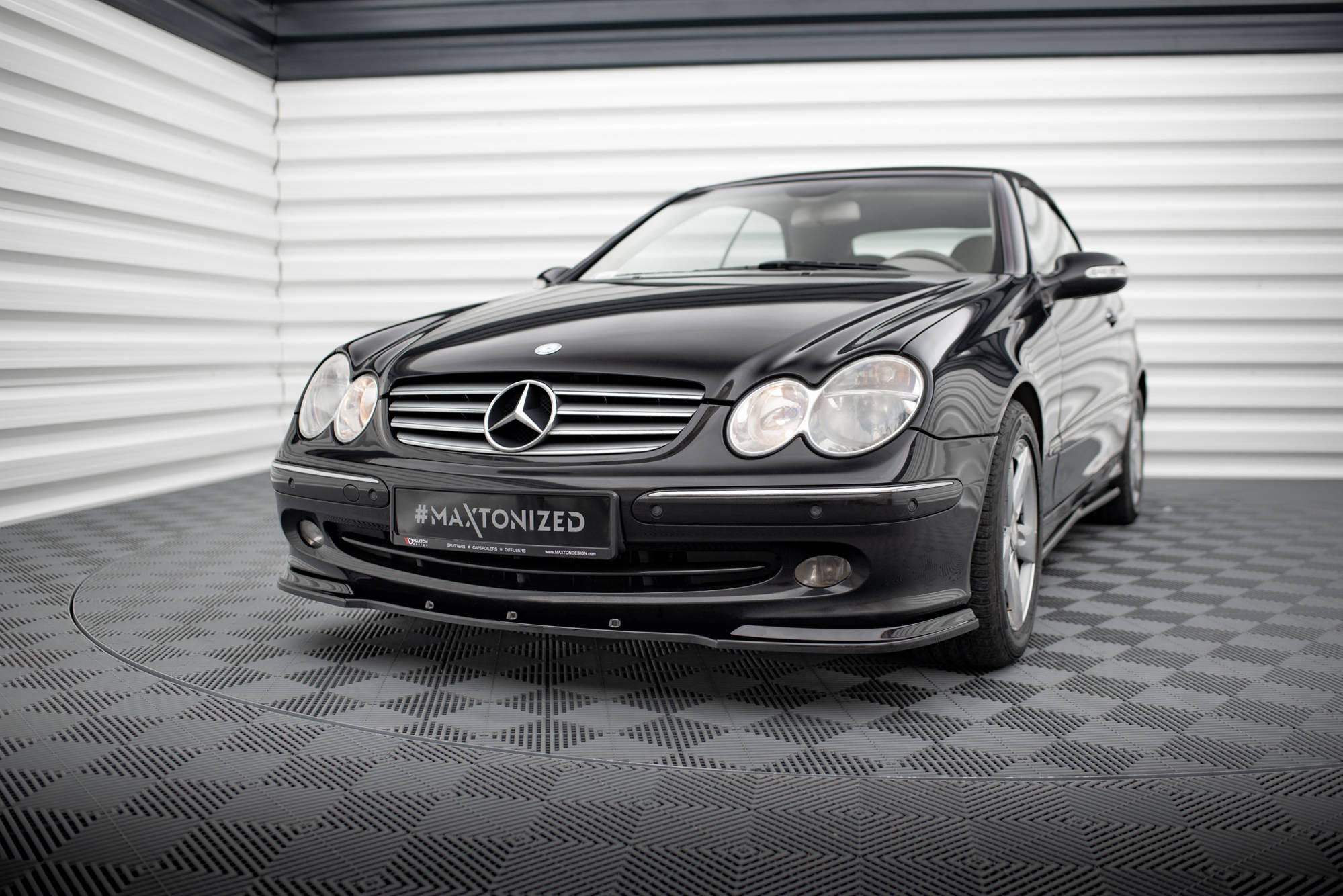Etusplitteri (V1) MERCEDES CLK W 209STANDARD VERSION, Maxton
