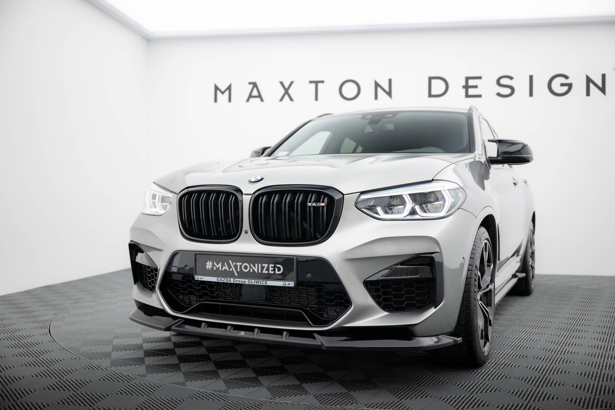 Etusplitteri (V1) BMW X4 M F98, Maxton