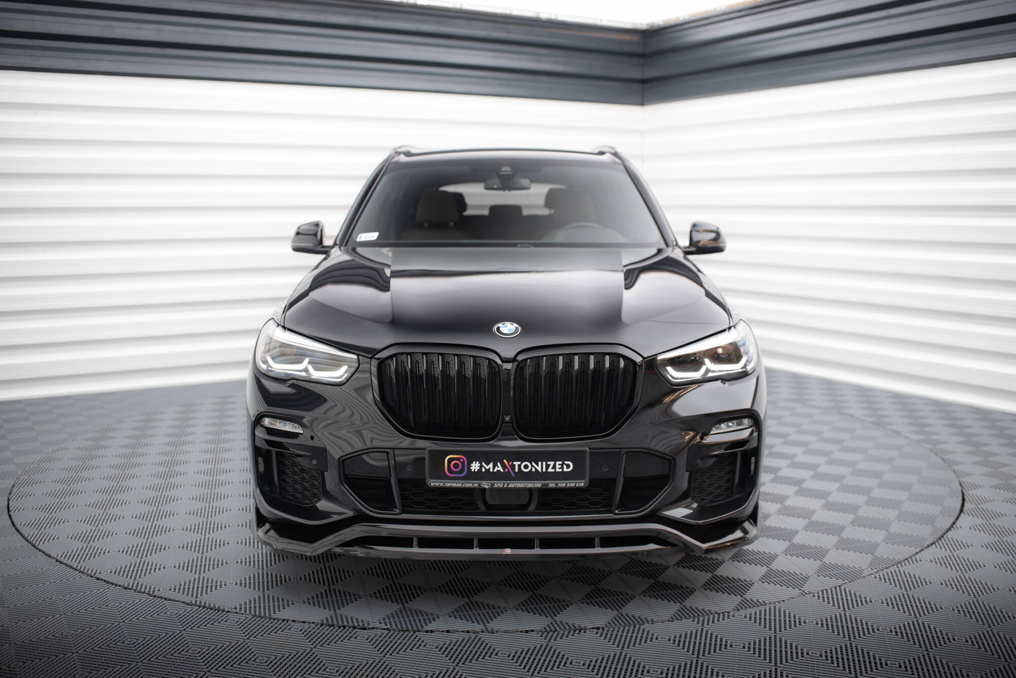 Etusplitteri (V2) BMW X5 M-Pack G05, Maxton-2