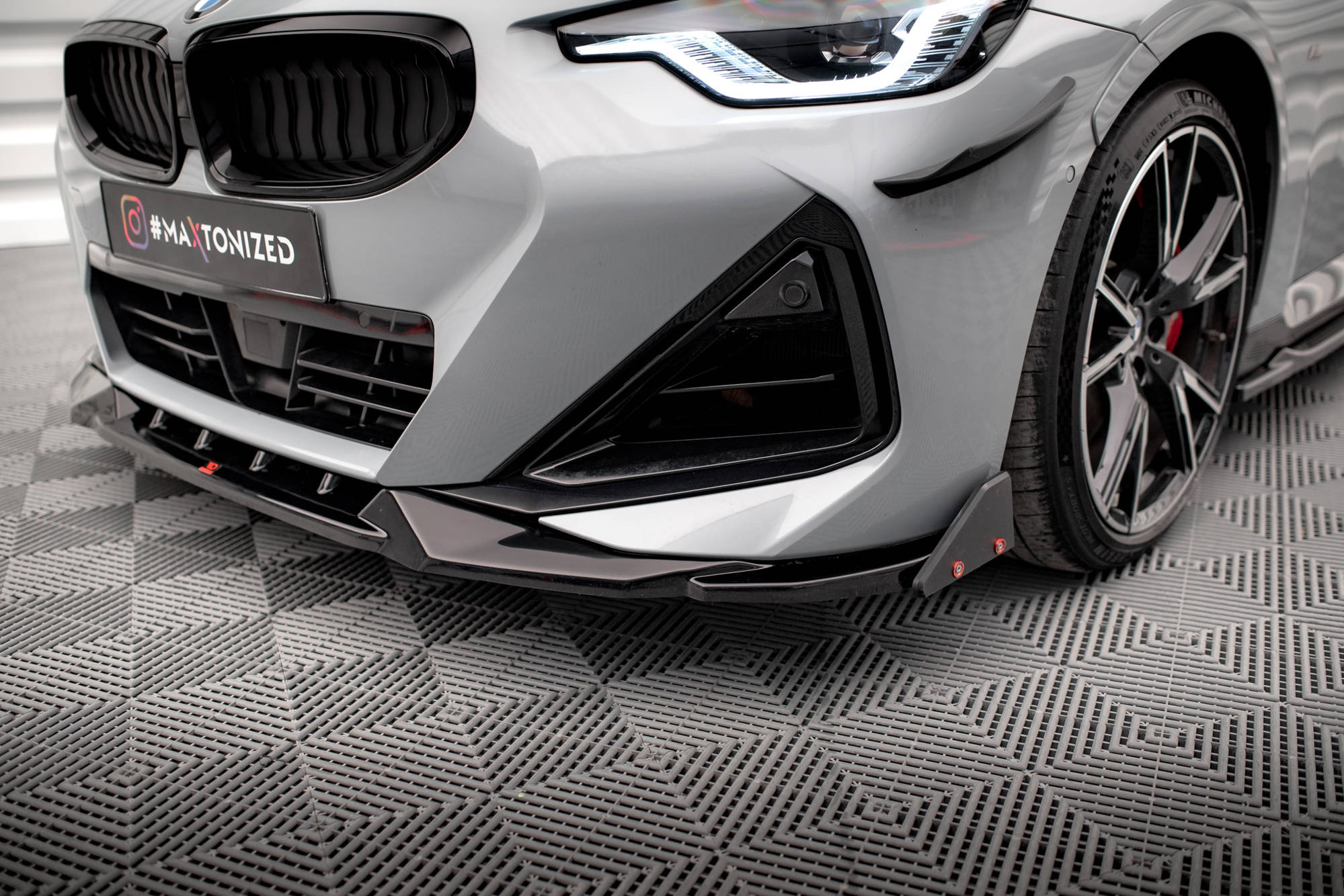 Etusplitteri (V2) + Flaps BMW 2 Coupe M-Pack / M240i G42, Maxton-3
