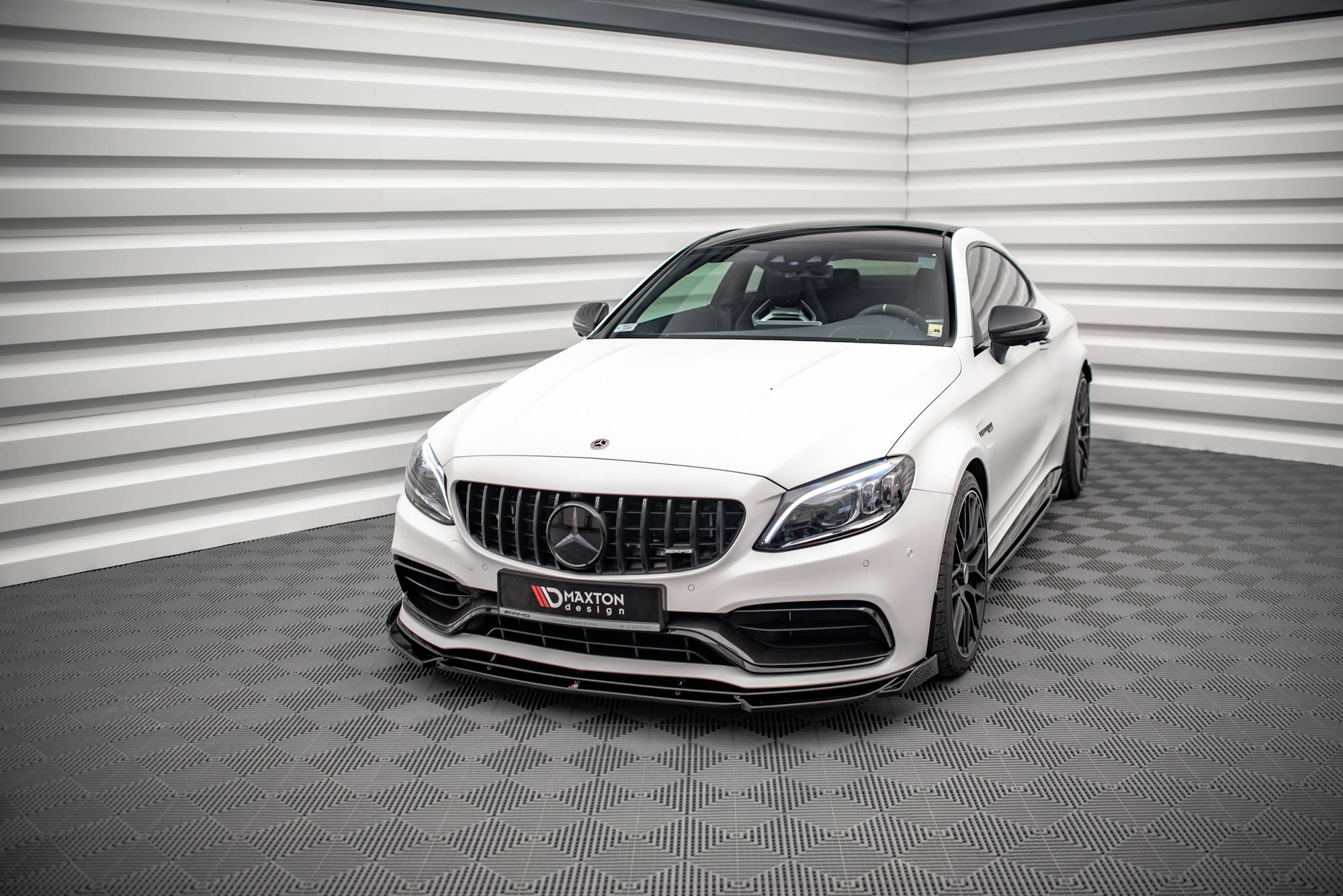 Etusplitteri (V2) Mercedes-AMG C63 Coupe AMG Aero Pack C205 Facelift, Maxton