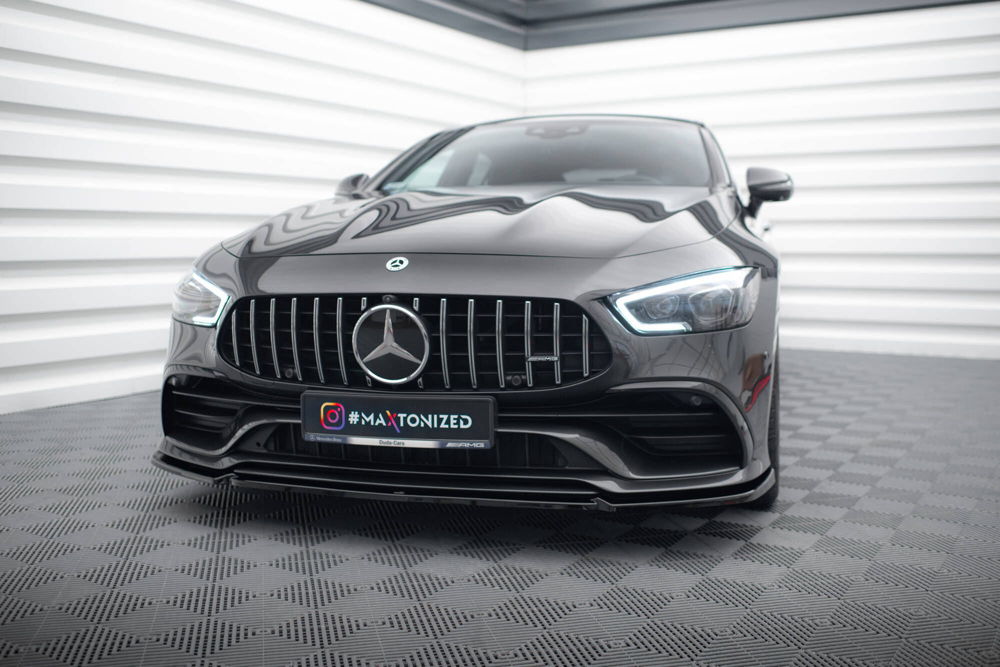 Etusplitteri (V2) Mercedes-AMG GT 53 4-Door Coupe, Maxton