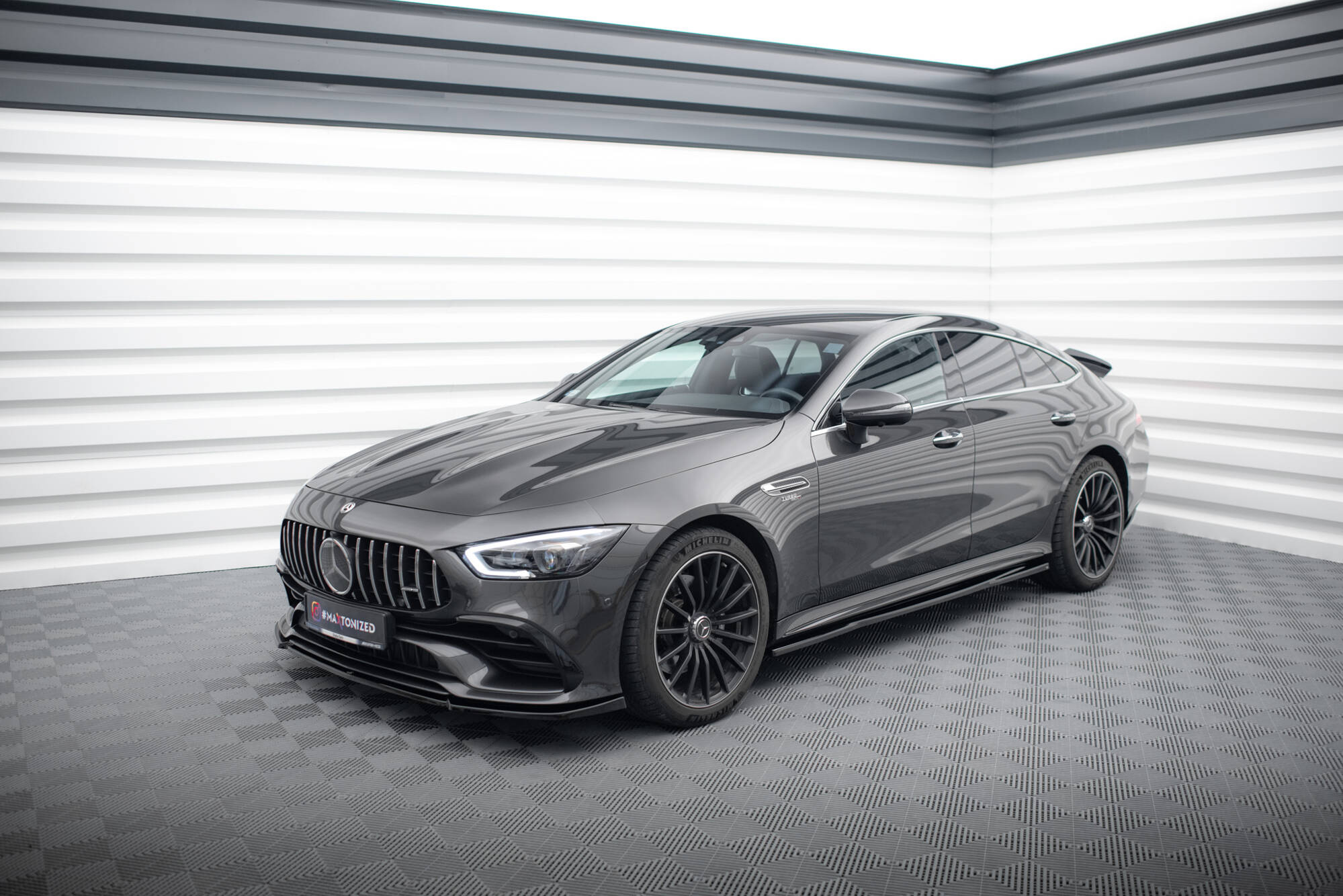 Etusplitteri (V2) Mercedes-AMG GT 53 4-Door Coupe, Maxton-4