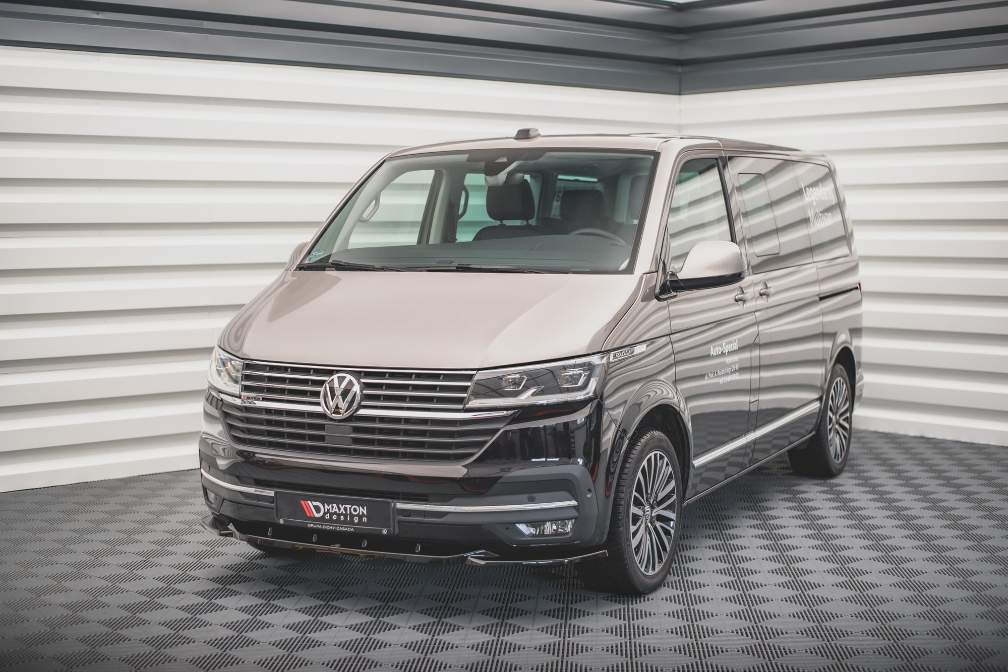Etusplitteri (V2) Volkswagen T6 Facelift, Maxton