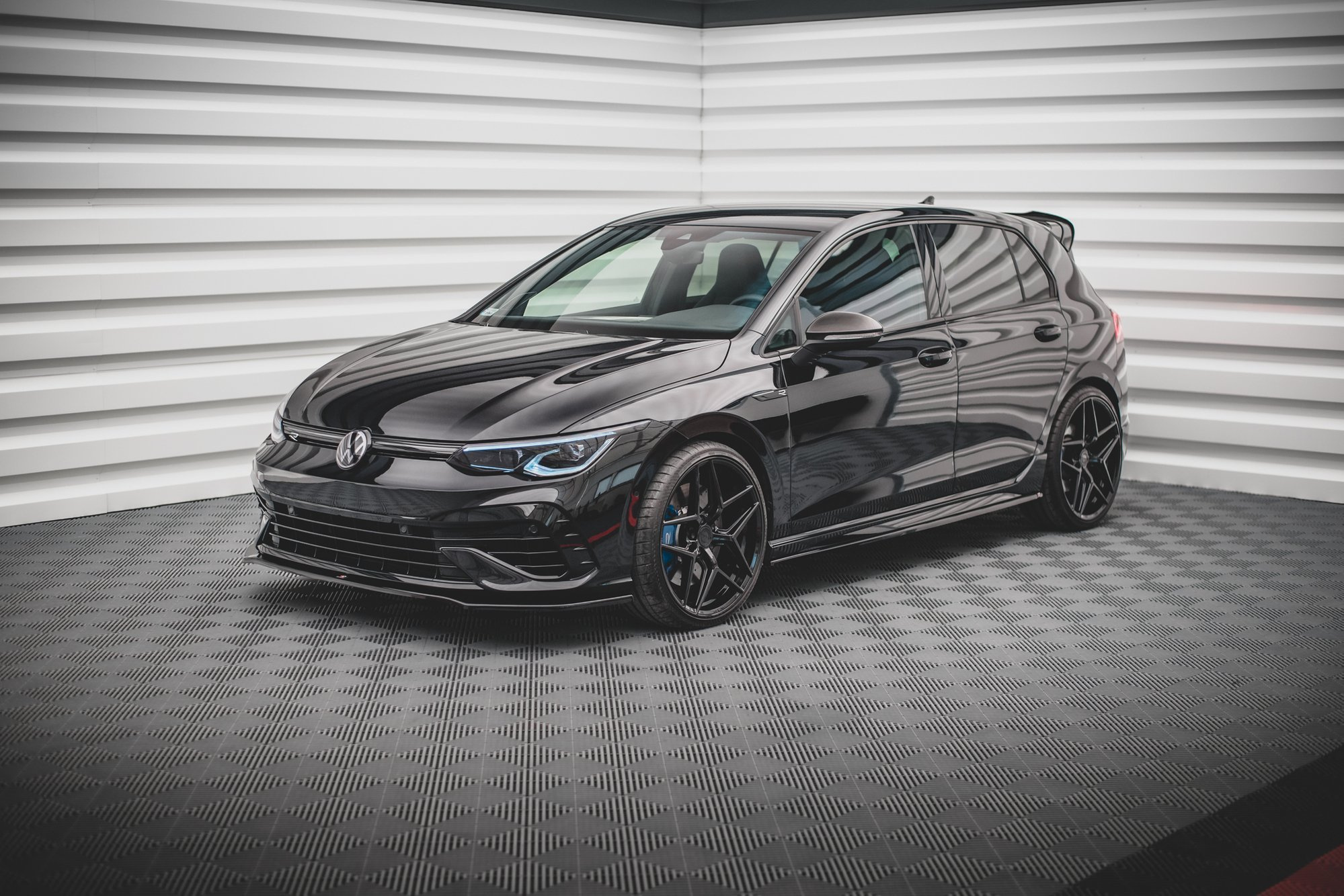 Etusplitteri (V3) Volkswagen Golf R Mk8, Maxton-3