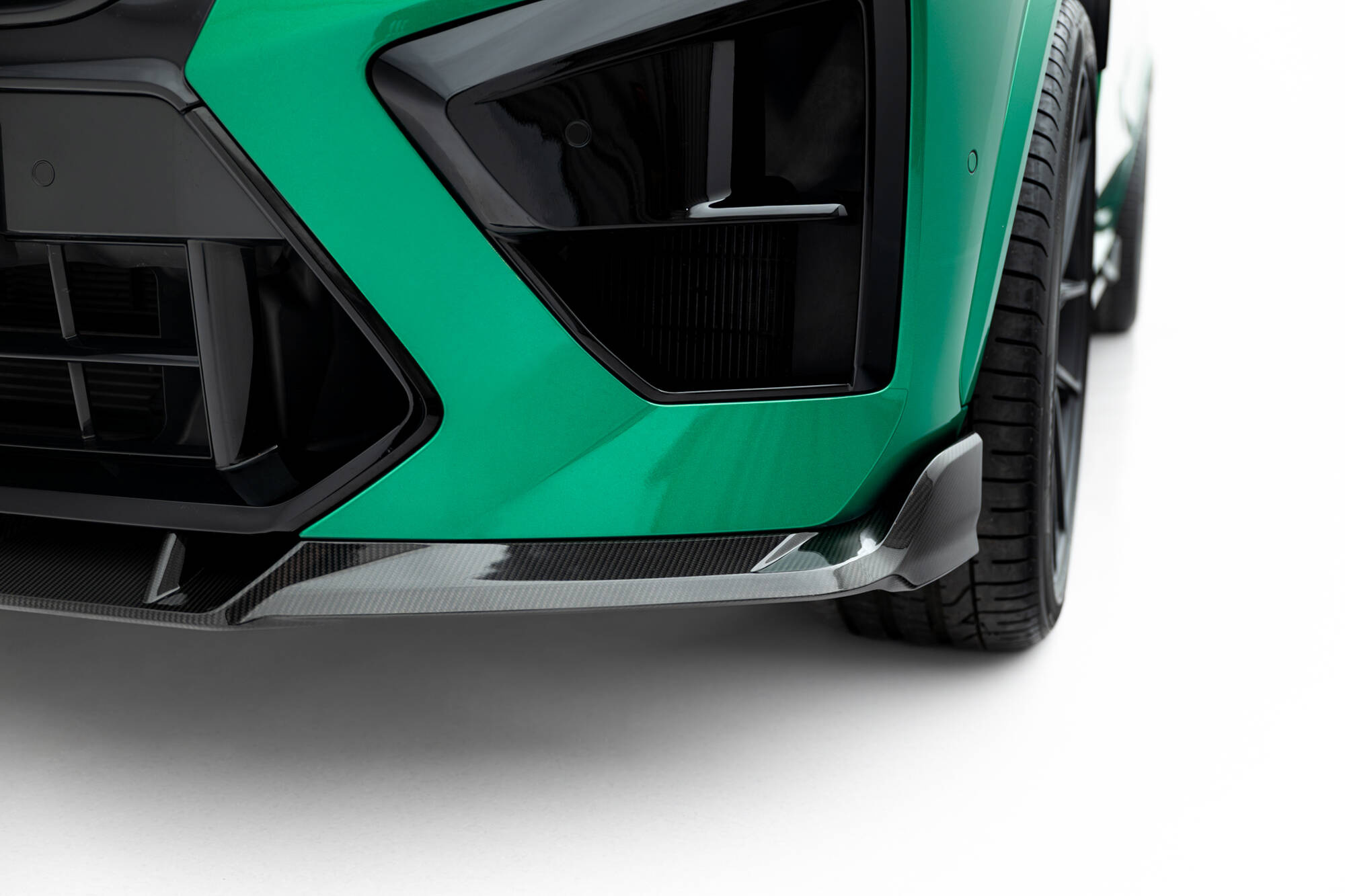 Hiilikuitu Etulippa BMW X5 M F95 Facelift, Maxton-3