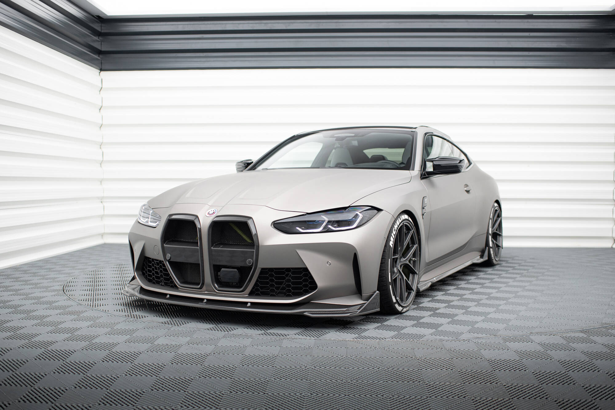 Hiilikuitu Etulipat BMW M4 G82 / G82 Facelift, Maxton-3