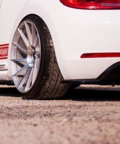 Taka sivusplitterit VW BEETLE, Maxton