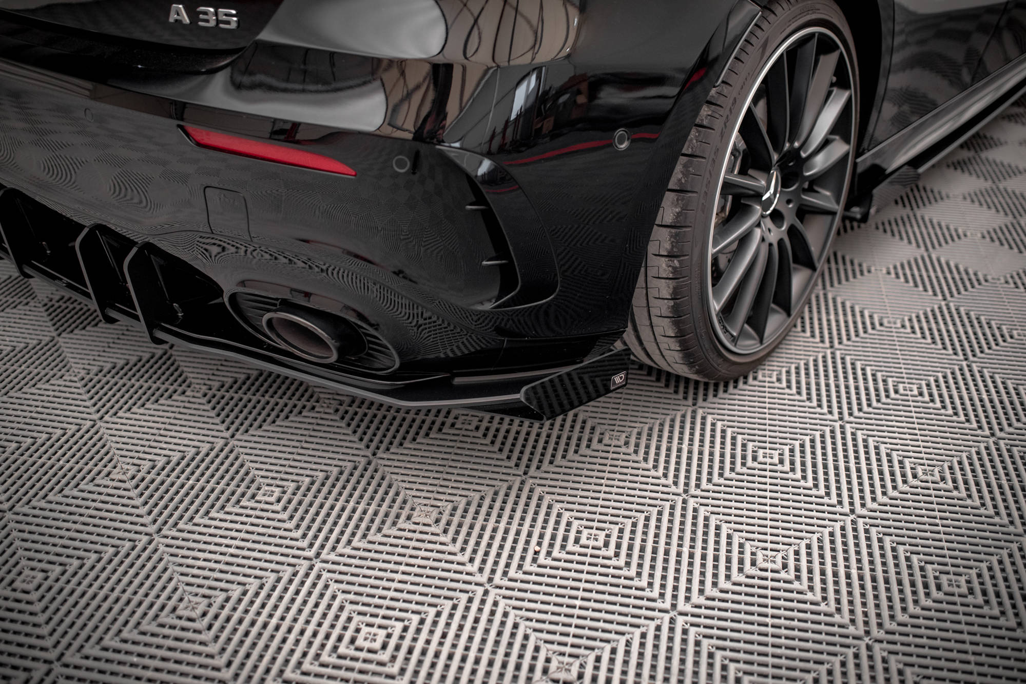 Rear Sivu levikelipat Mercedes A35 AMG Hatchback Aero Pack W177, Maxton-3