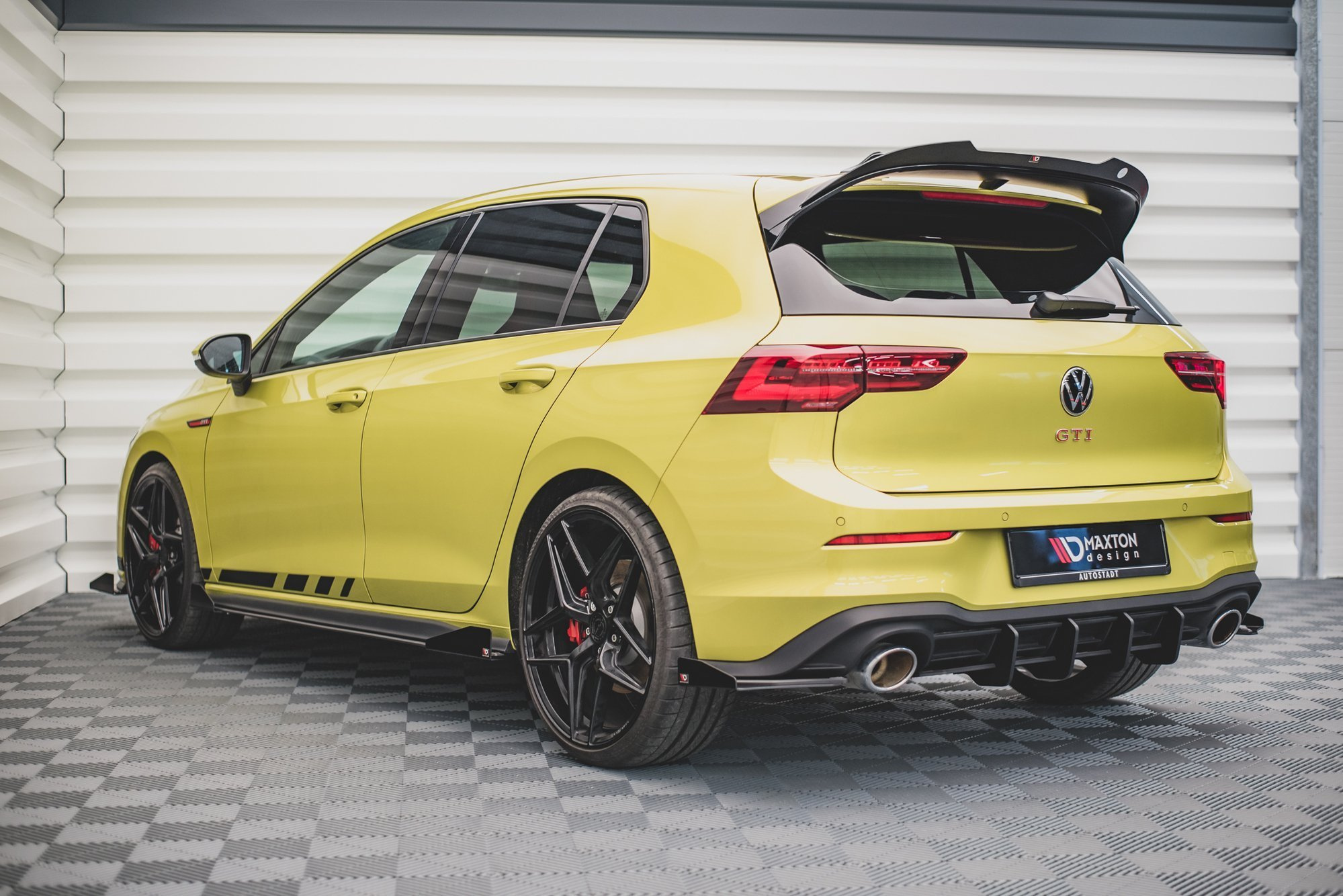 Rear Sivu levikelipat Volkswagen Golf GTI Clubsport Mk8, Maxton-3