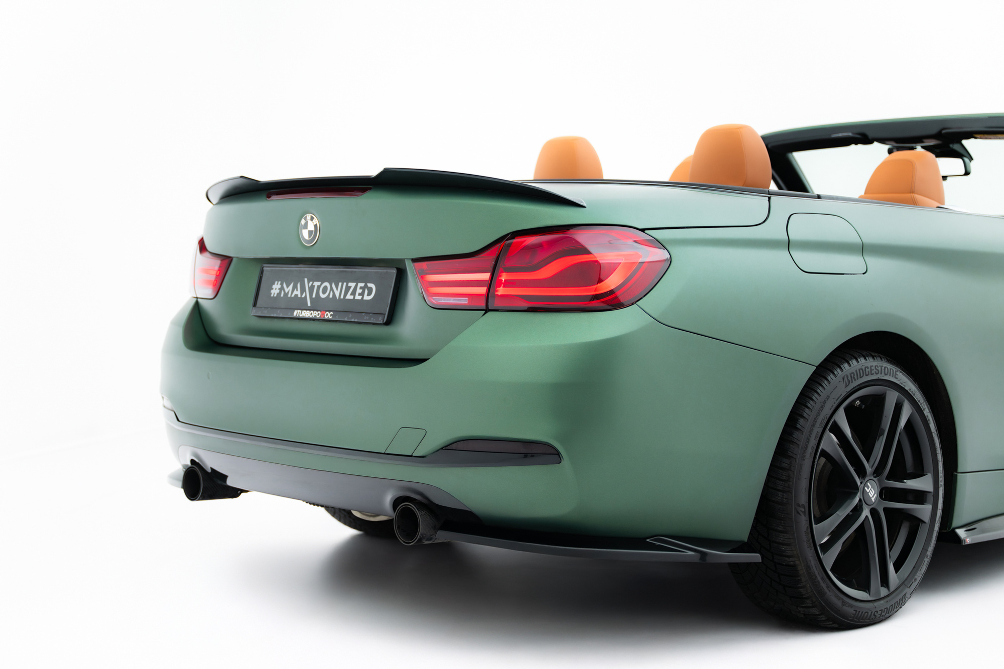 Takasplitterit BMW 4 Cabrio / Coupe F33 / F32, Maxton
