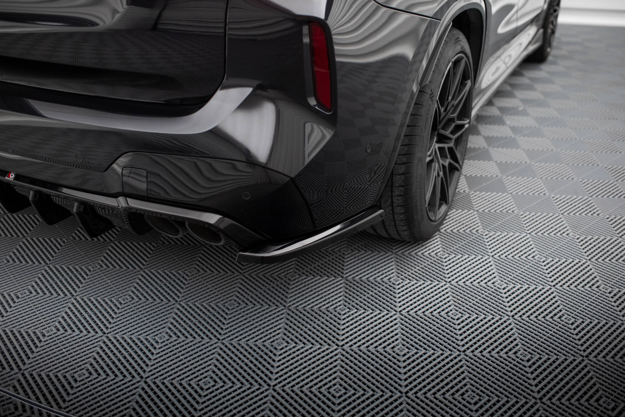 Takasplitterit (V2) BMW X3 M F97 / F97 Facelift, Maxton