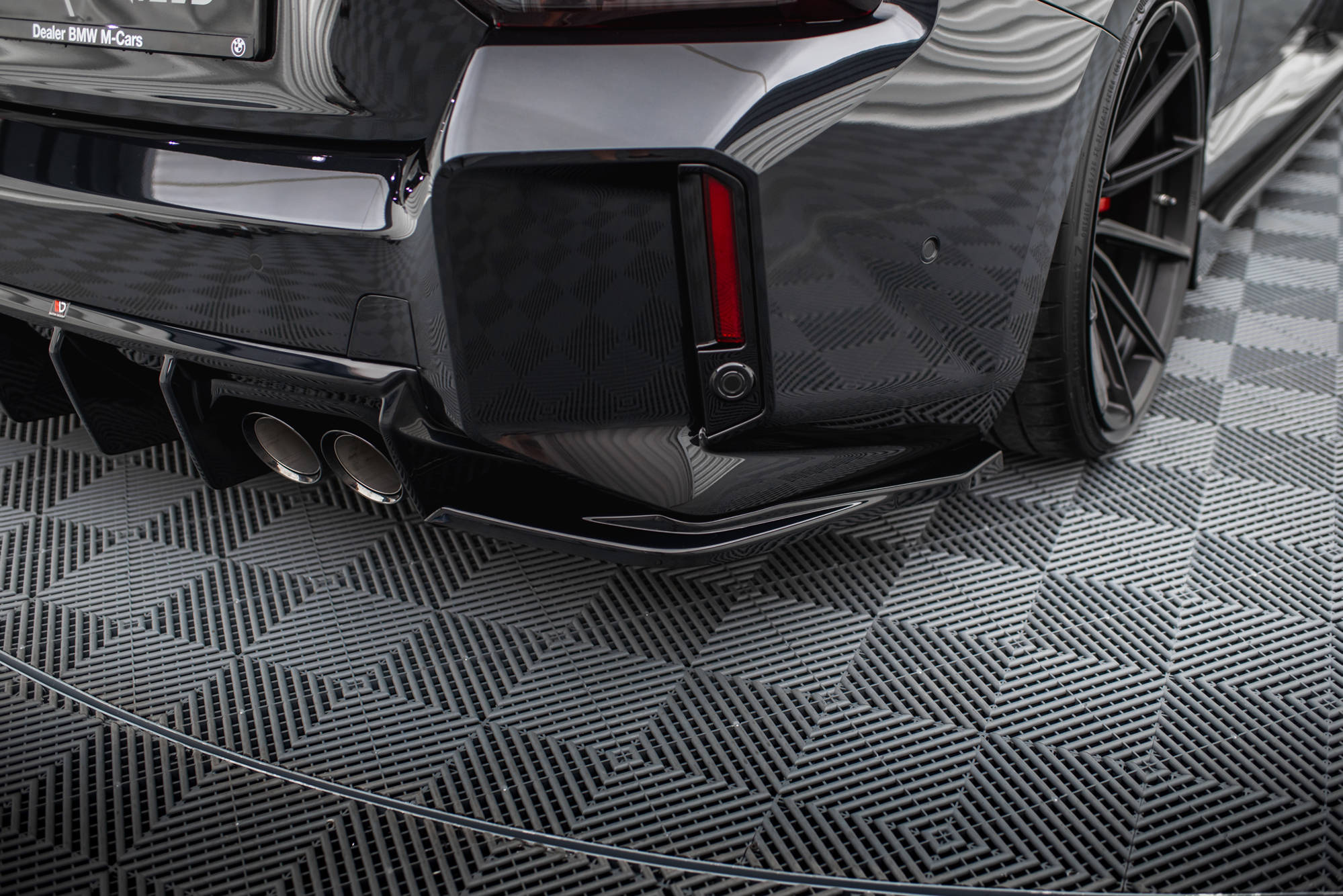 Takasplitterit (V3) (Takahelmalle v.1) BMW M2 G87, Maxton