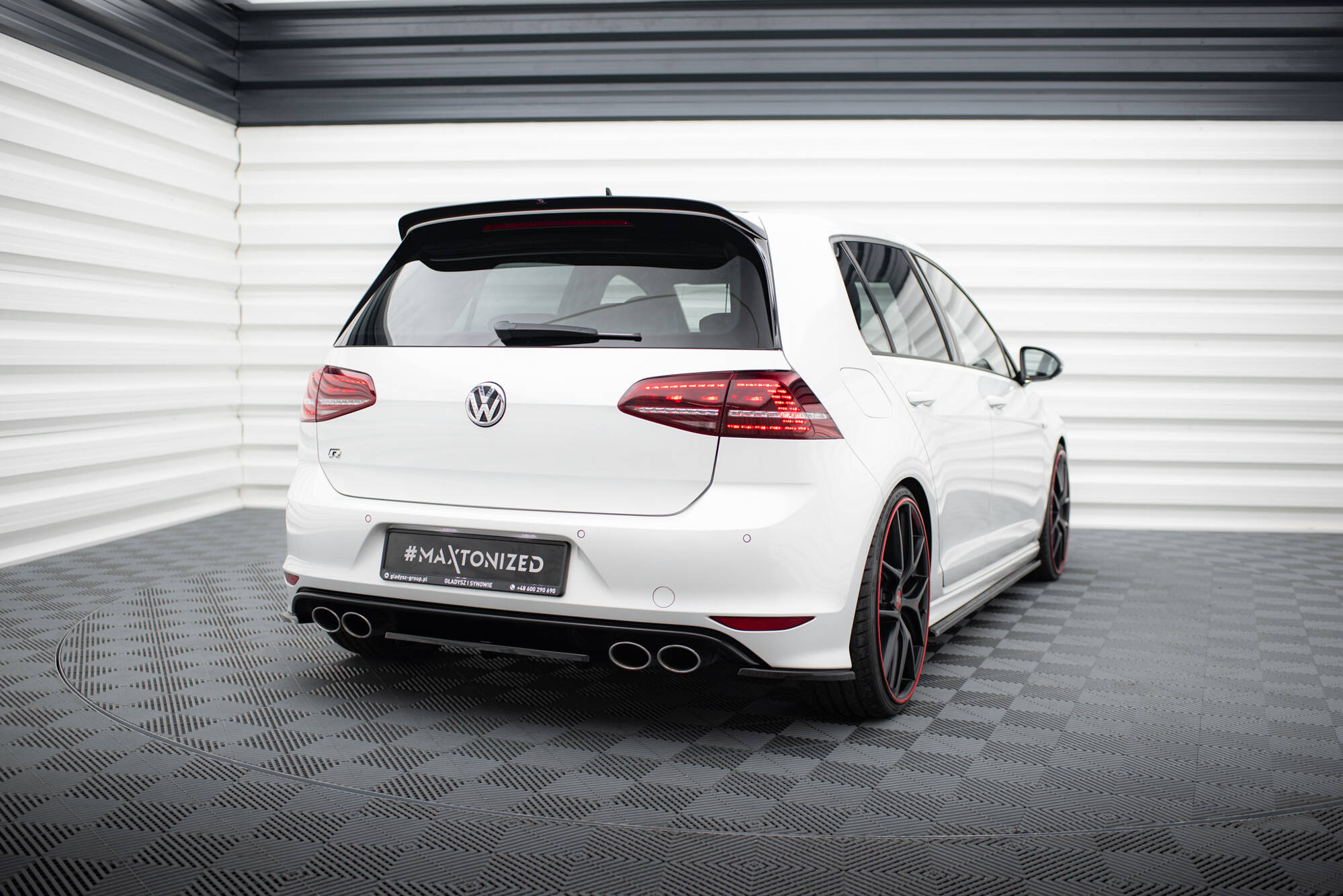 Takasplitteri VW GOLF VII R (w/ v. bars), Maxton-2