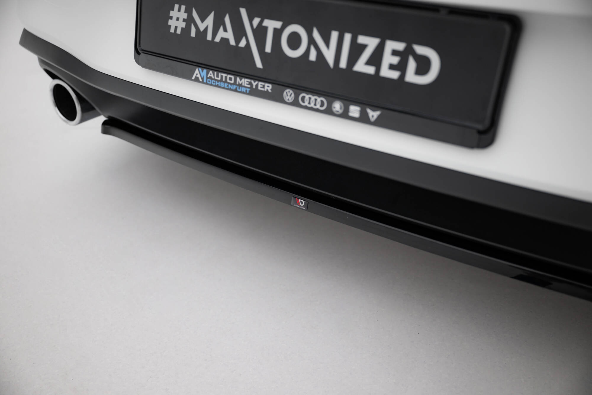 Takasplitteri Volkswagen Golf GTI Mk8, Maxton-3