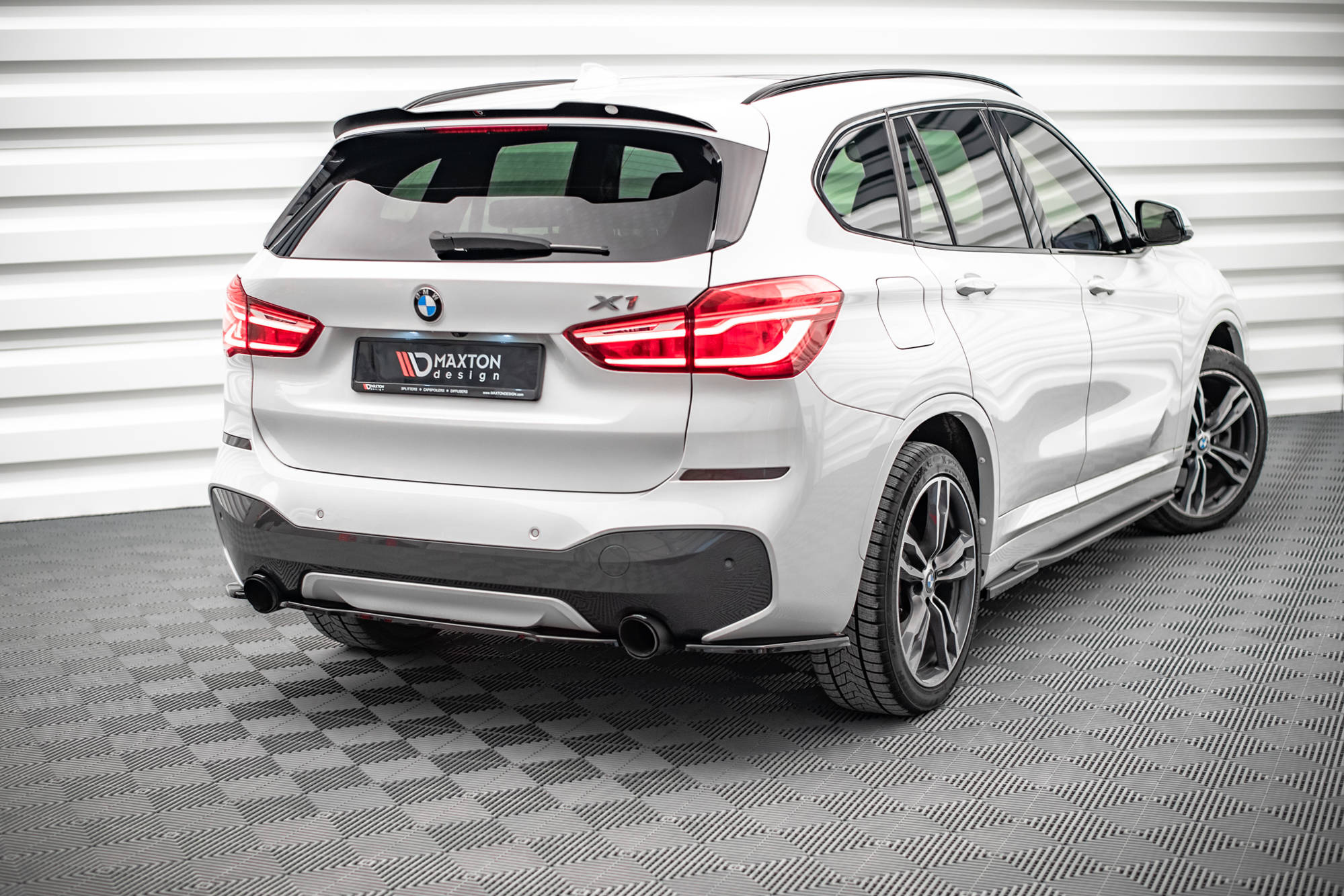 Takasplitteri BMW X1 M-Pack F48 / F48 Facelift, Maxton-2