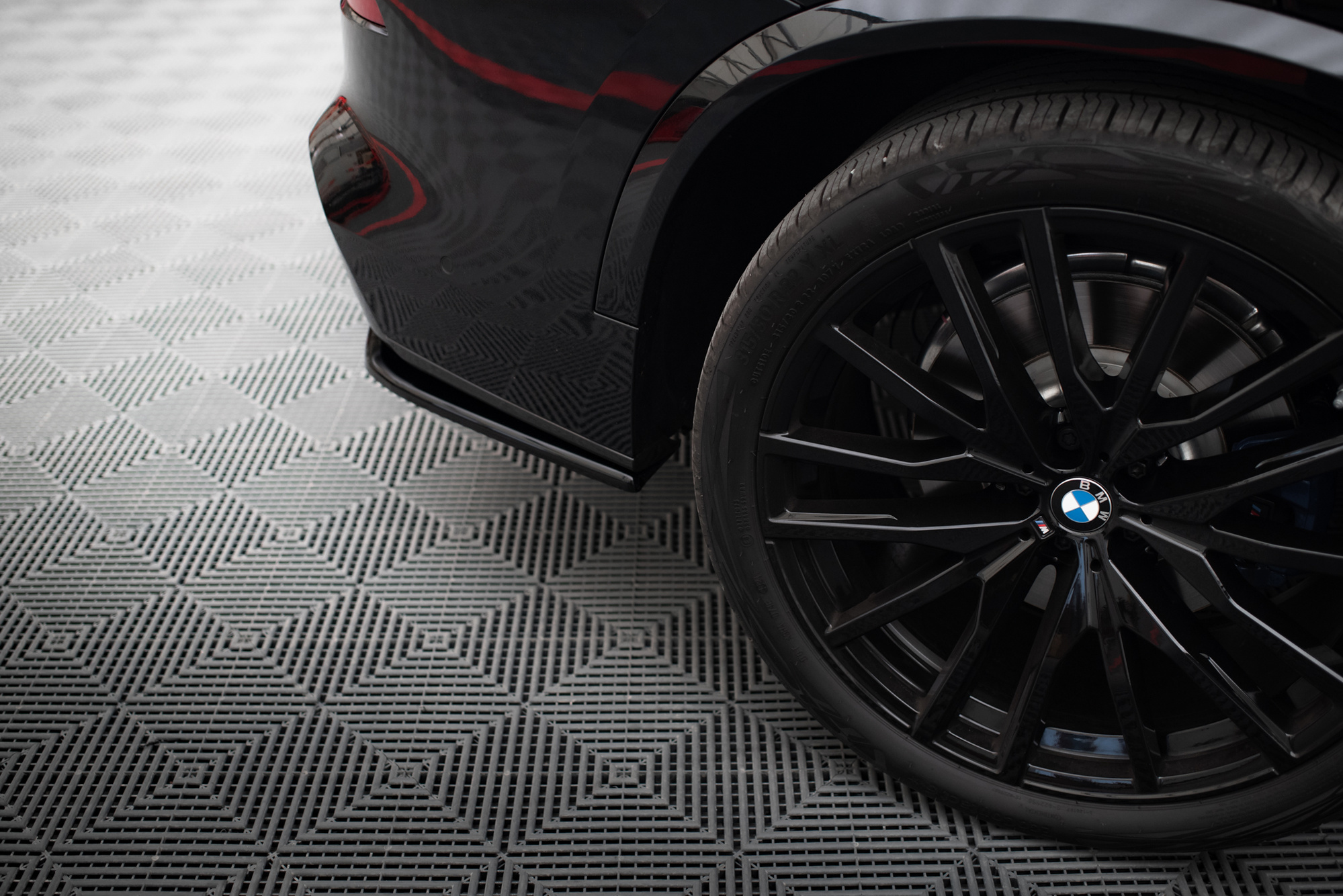 Takasplitteri BMW X5 G05 M-pack, Maxton-3