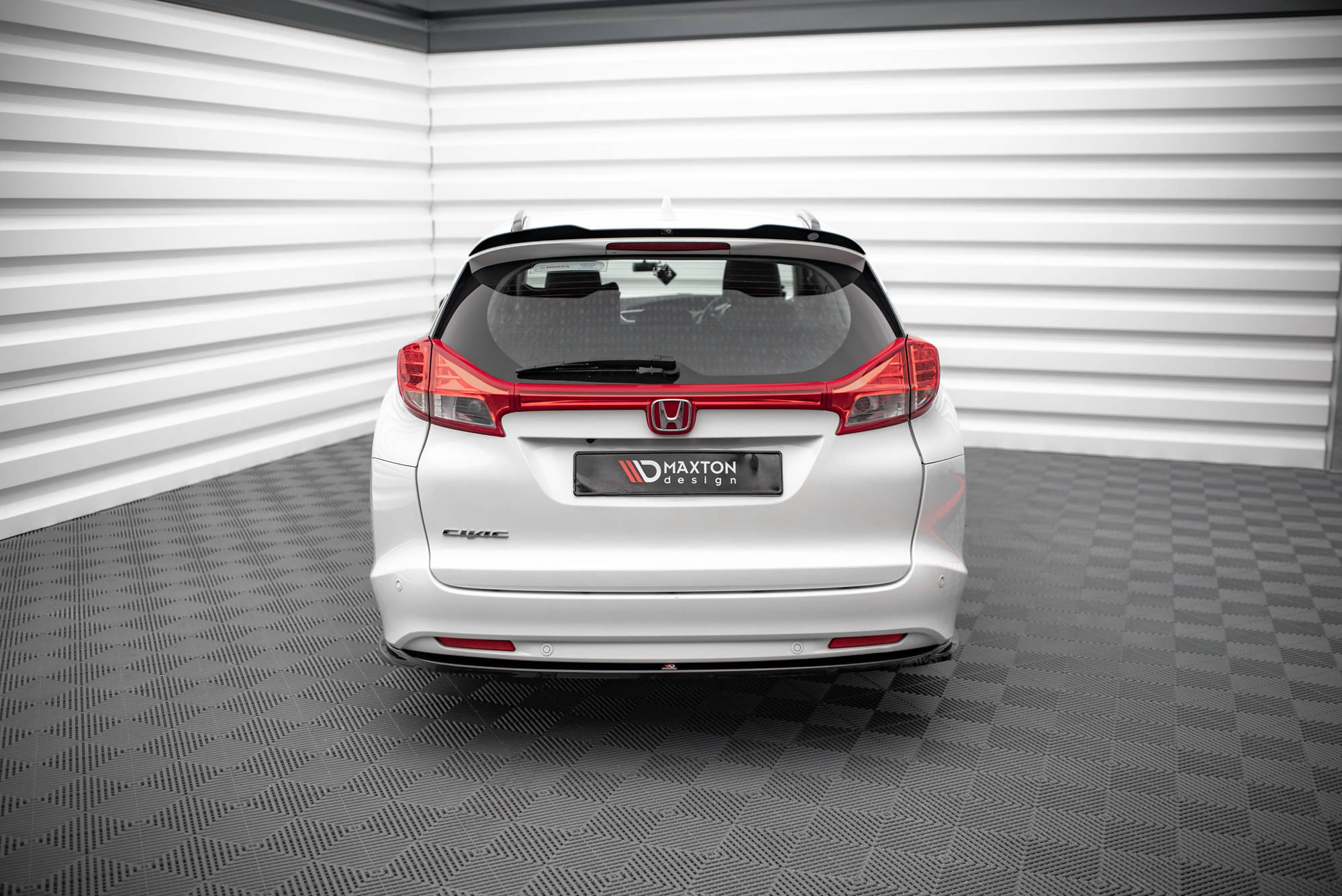 TakasplitteriHonda Civic Tourer Mk9, Maxton-2