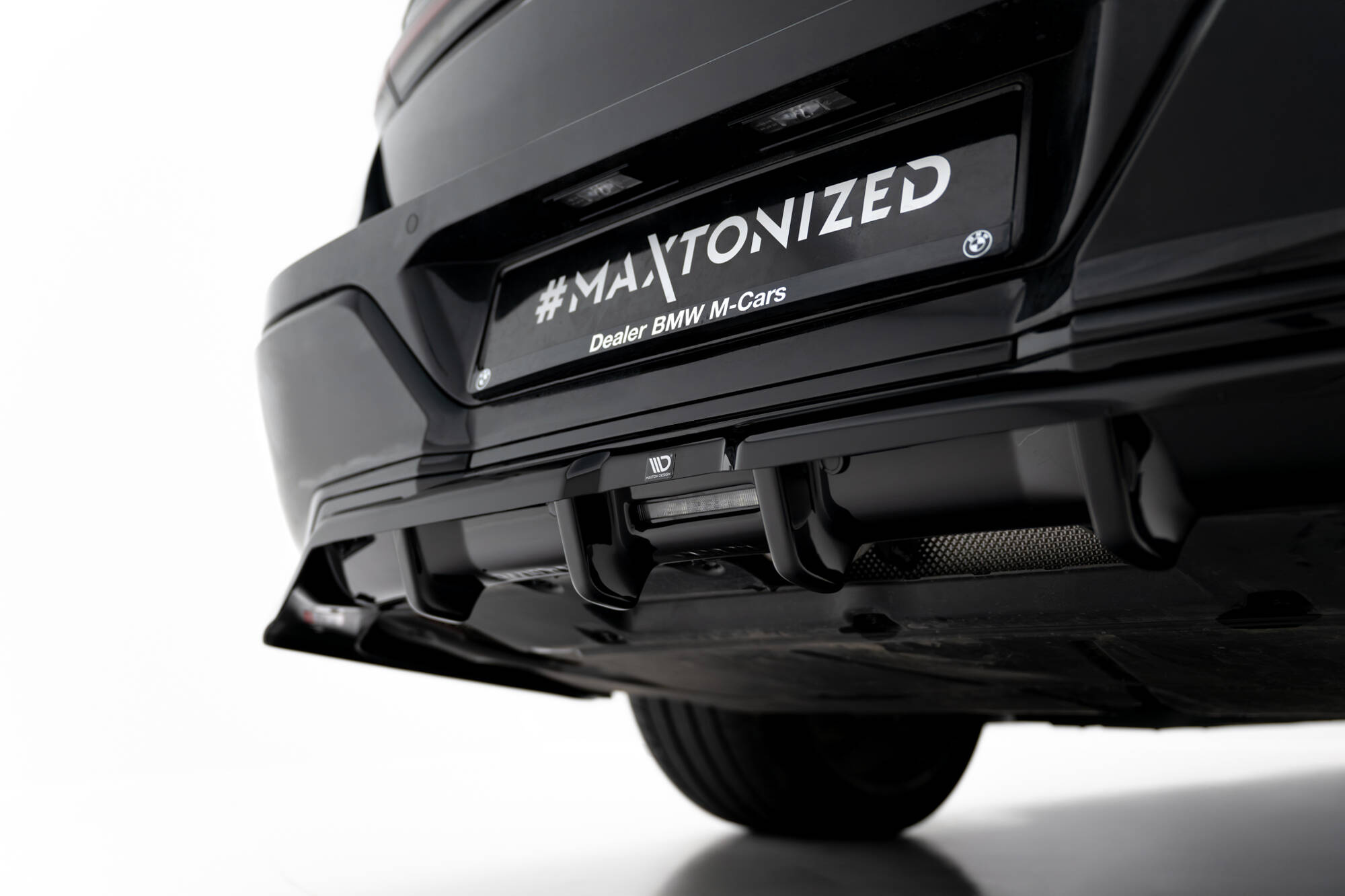 Takasplitteri BMW 7 M-Pack G70, Maxton-3