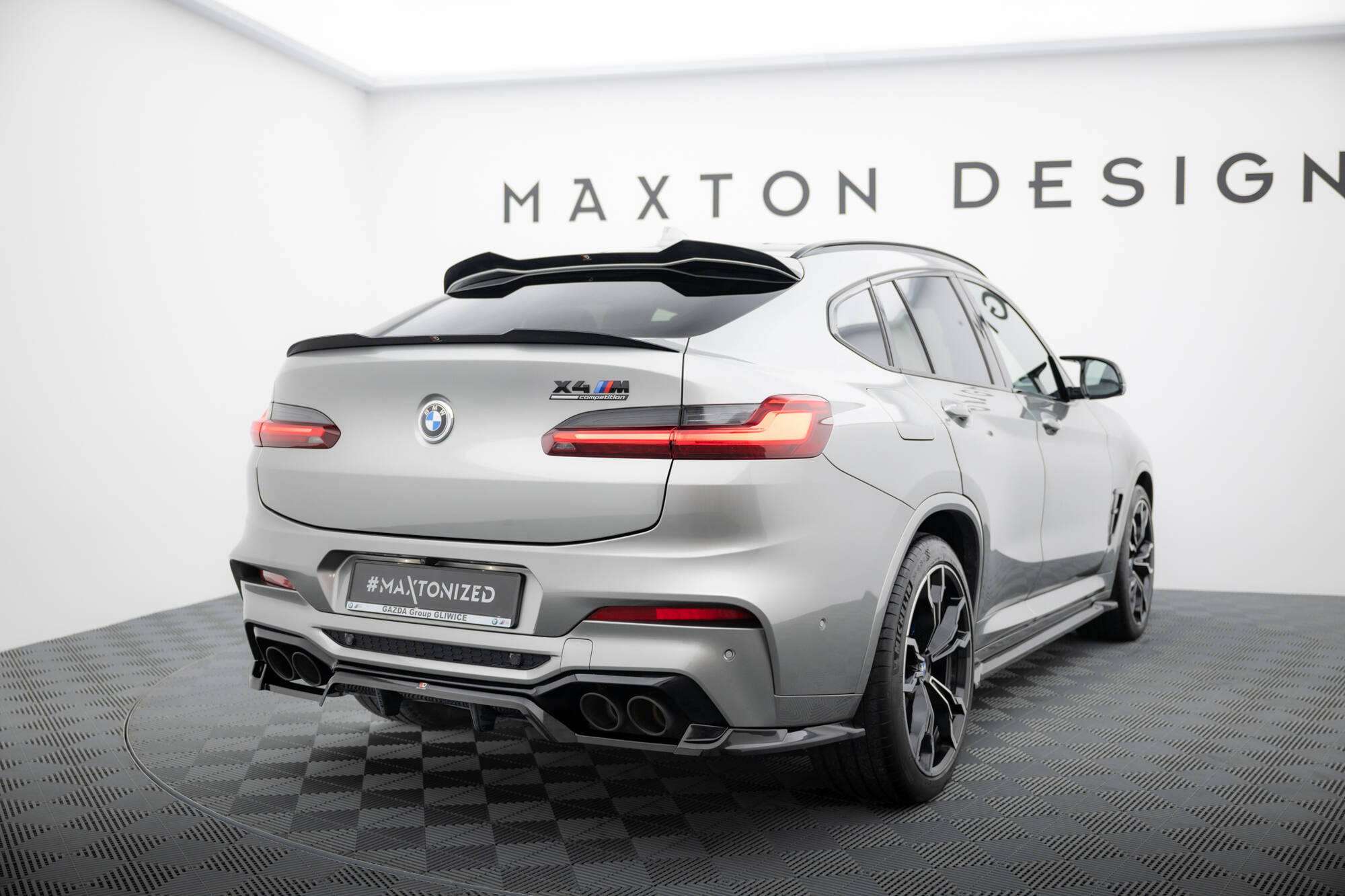 Takasplitteri BMW X4 M F98, Maxton-2