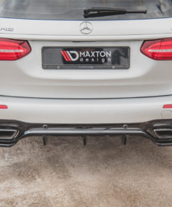 Takahelma Mercedes-Benz E63 AMG Estate S213, Maxton