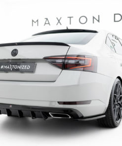 Takahelma Skoda Superb Liftback / Combi Mk3, Maxton