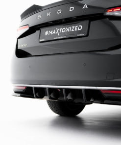 Takahelma Skoda Superb Mk4, Maxton