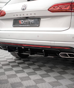 Takahelma Volkswagen Touareg R-line Mk3, Maxton