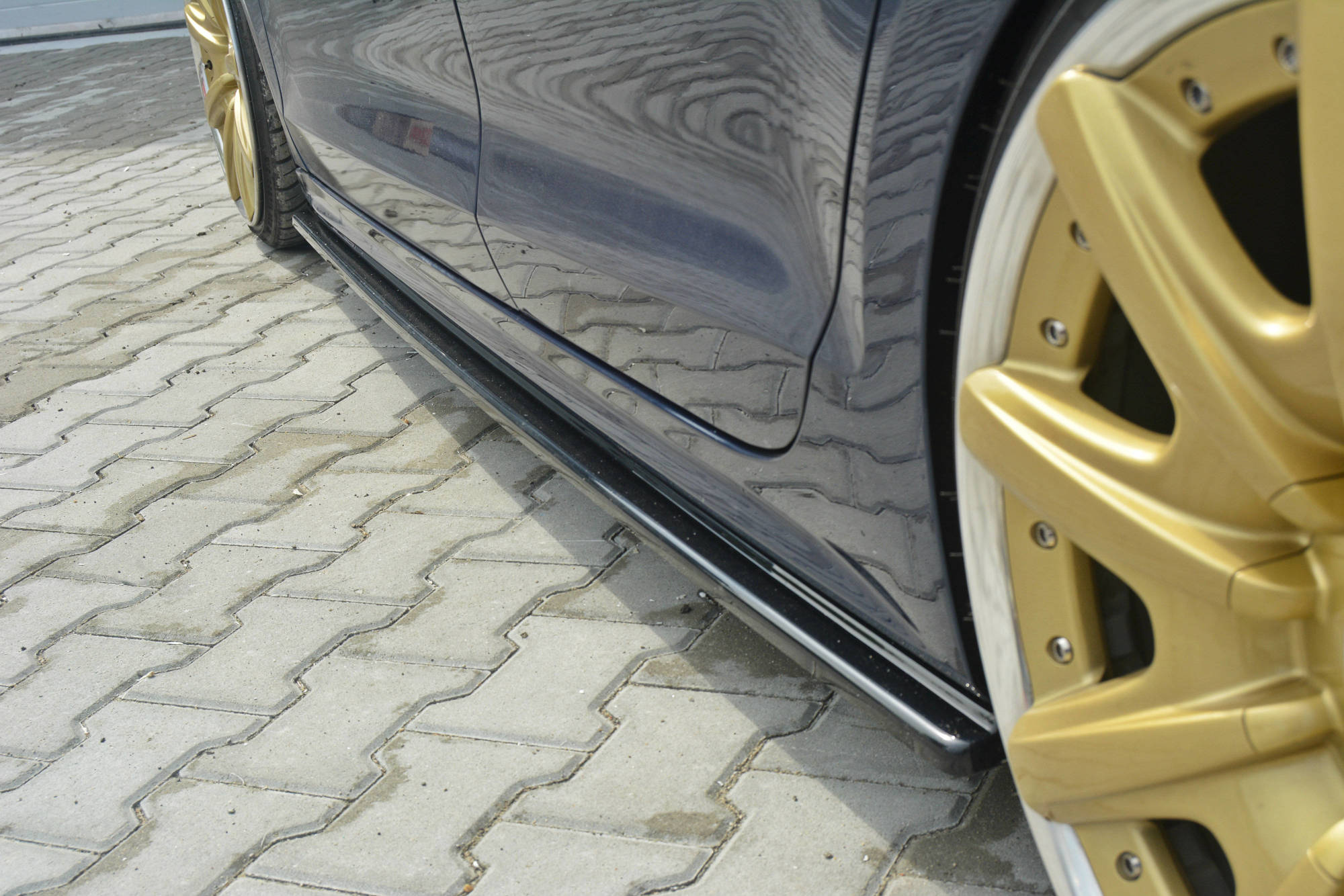 Sivuhelmat VOLKSWAGEN JETTA MK6 SEDAN PREFACE, Maxton