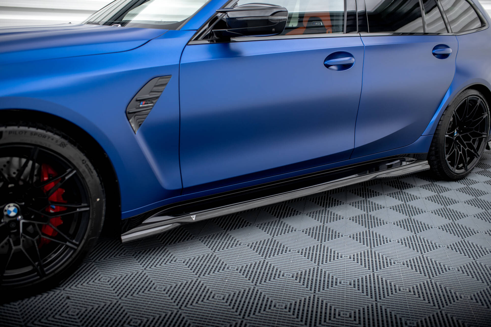 Hiilikuitu Splitterisarja BMW M3 G81 Touring, Maxton-5