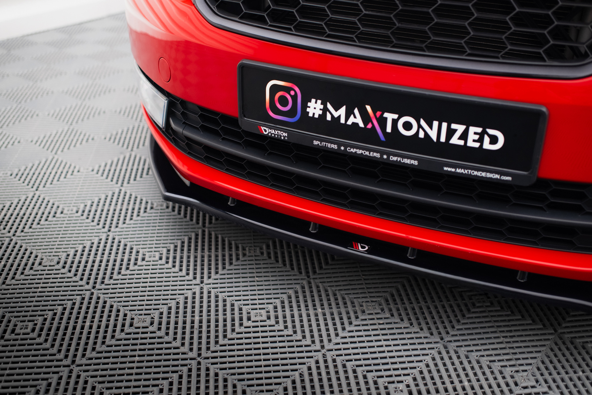 Splitterisarja Skoda Rapid Spaceback, Maxton-4