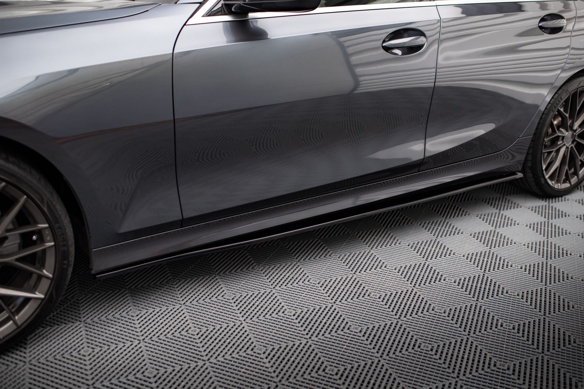 Sivuhelmat BMW 3 M-Pack G20, Maxton