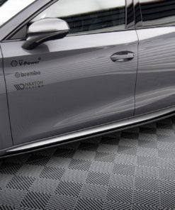 Sivuhelmat Cupra Leon Aero Mk1, Maxton