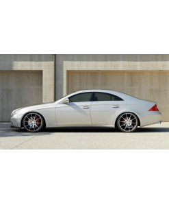 Sivuhelmat Mercedes C219, Maxton