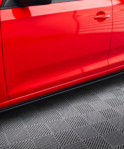 Sivuhelmat Skoda Rapid, Maxton