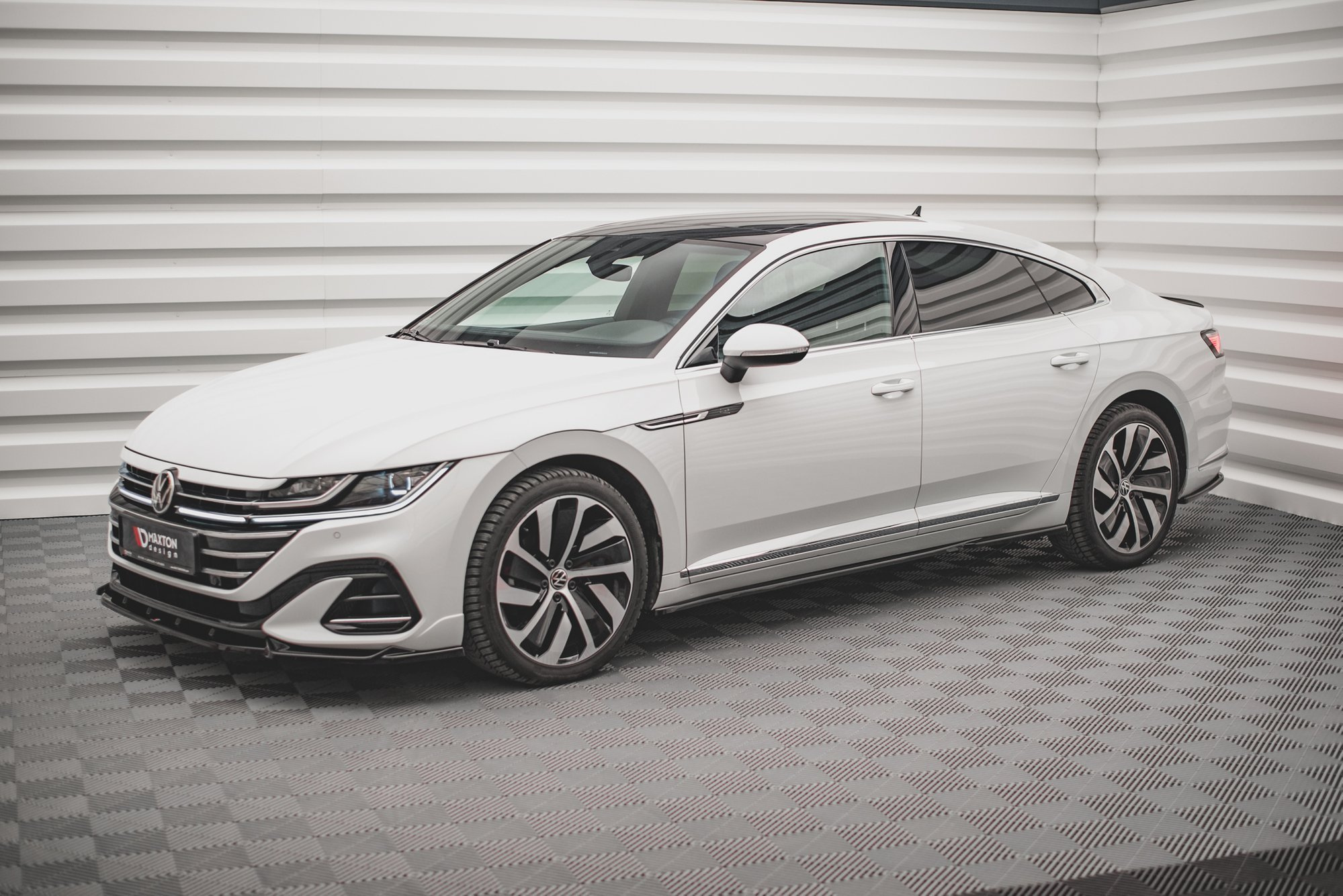 Sivuhelmat Volkswagen Arteon R/ R-Line Facelift, Maxton-2