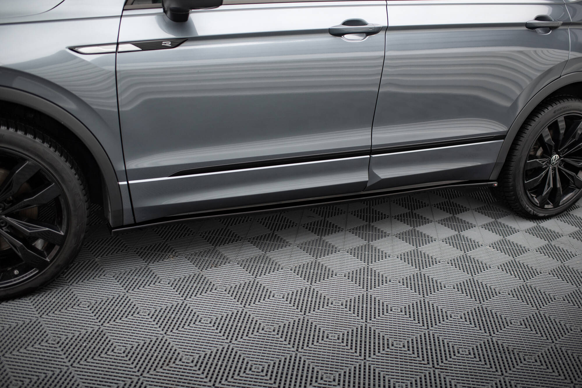 Sivuhelmat Volkswagen Tiguan Allspace Mk2, Maxton