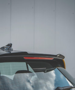 Spoilerilippa (V1) Volkswagen Golf Mk8, Maxton