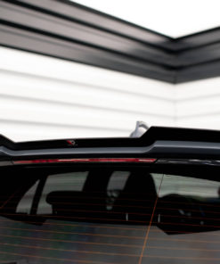 Spoilerilippa (V2) BMW 1 M135i / 128ti / M-Pack F40, Maxton