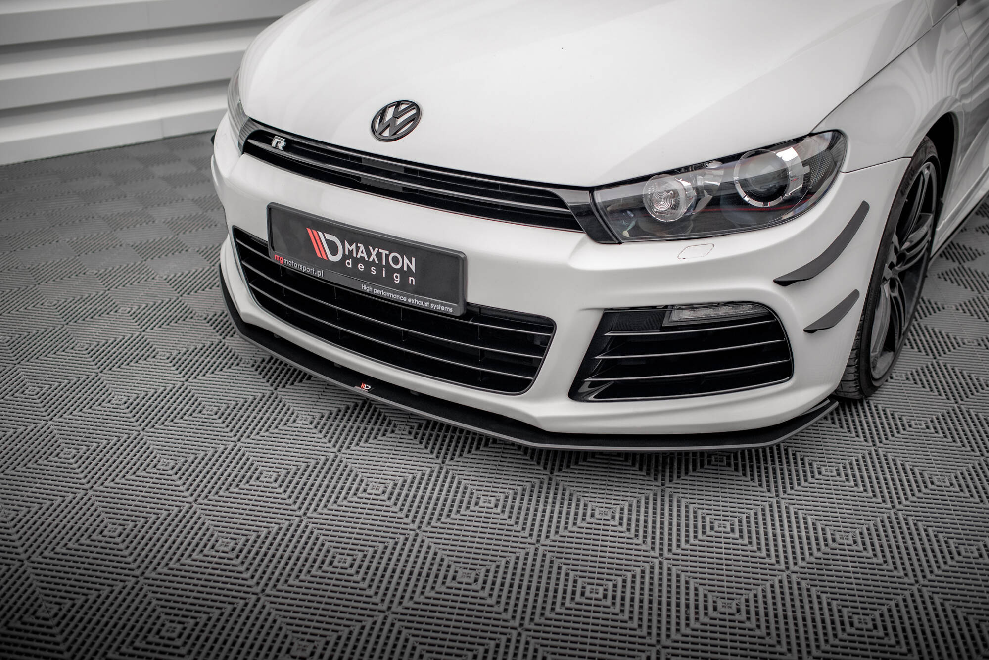S-Pro Etusplitteri Volkswagen Scirocco R Mk3, Maxton