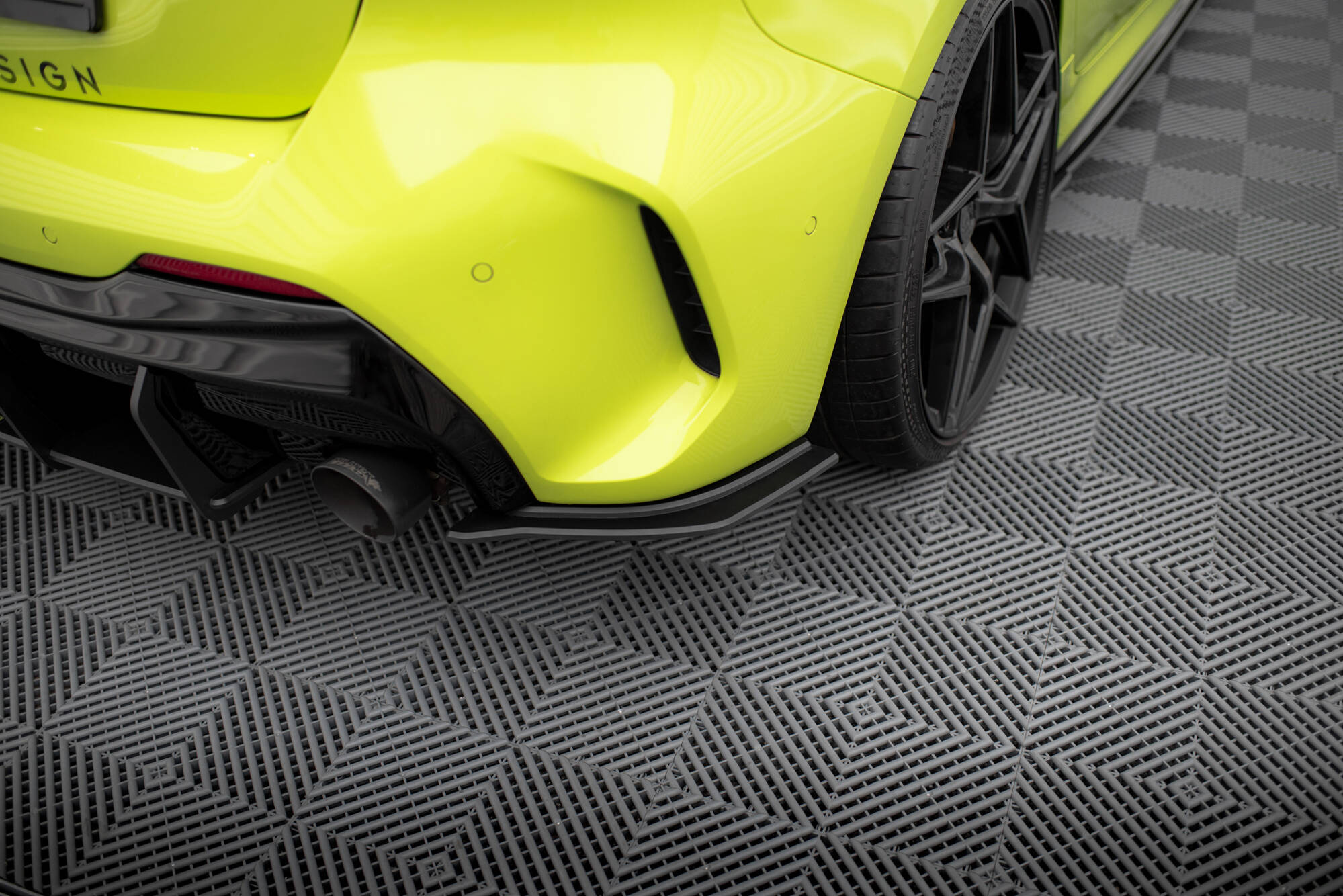 Street Pro Takasplitterit (V1) BMW 1 F40 M-Pack / M135i, Maxton