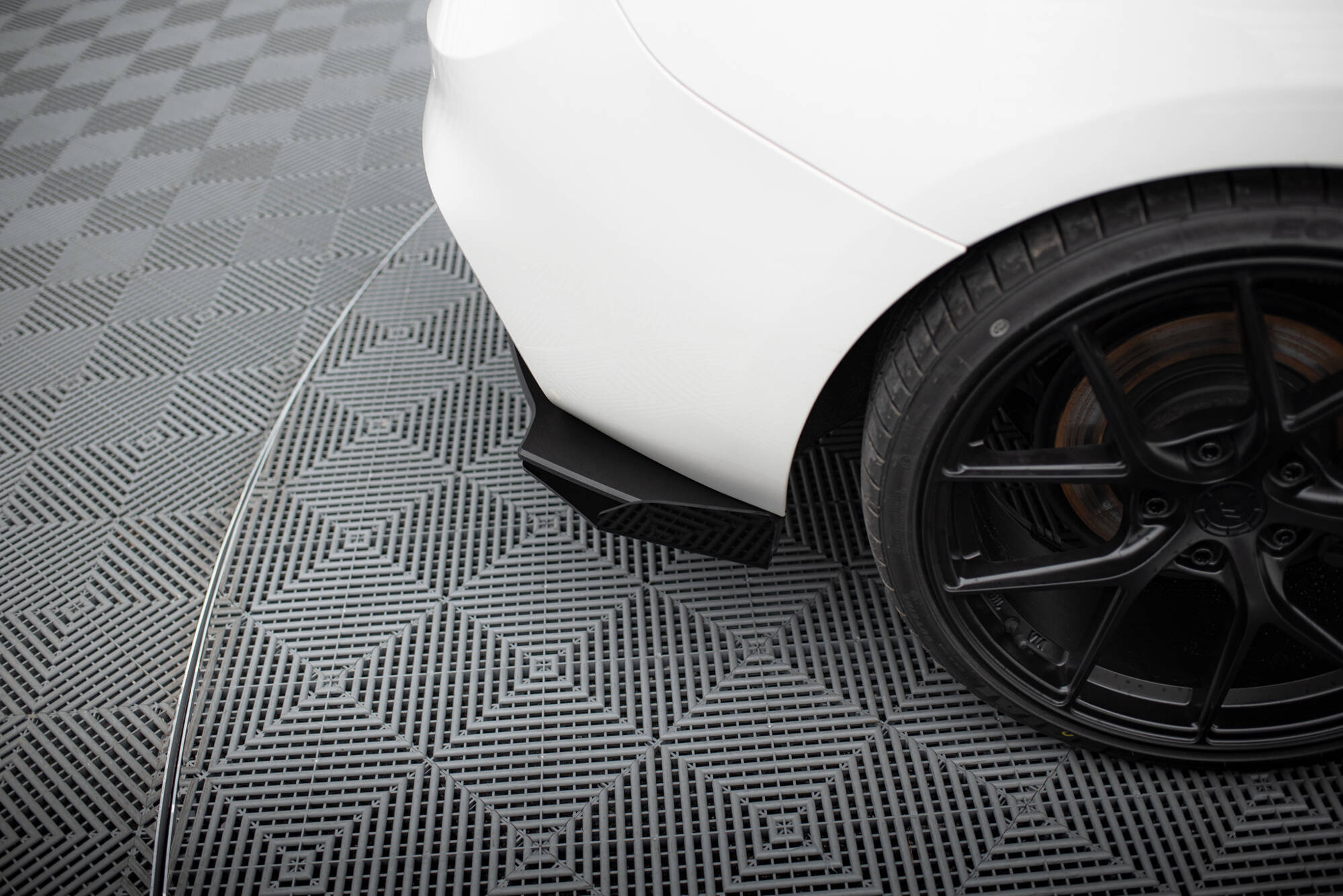 Street Pro Takasplitterit (V2) + Flaps BMW 1 F20 M140i, Maxton-3