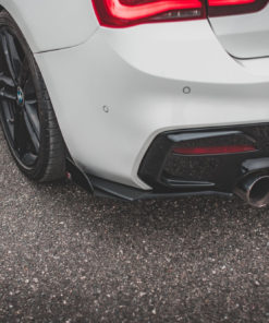 Street Pro Takasplitterit (V3) + Flaps BMW 1 F20 M140i, Maxton