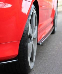 Takapuskurin sivulipat Audi RS3 8P