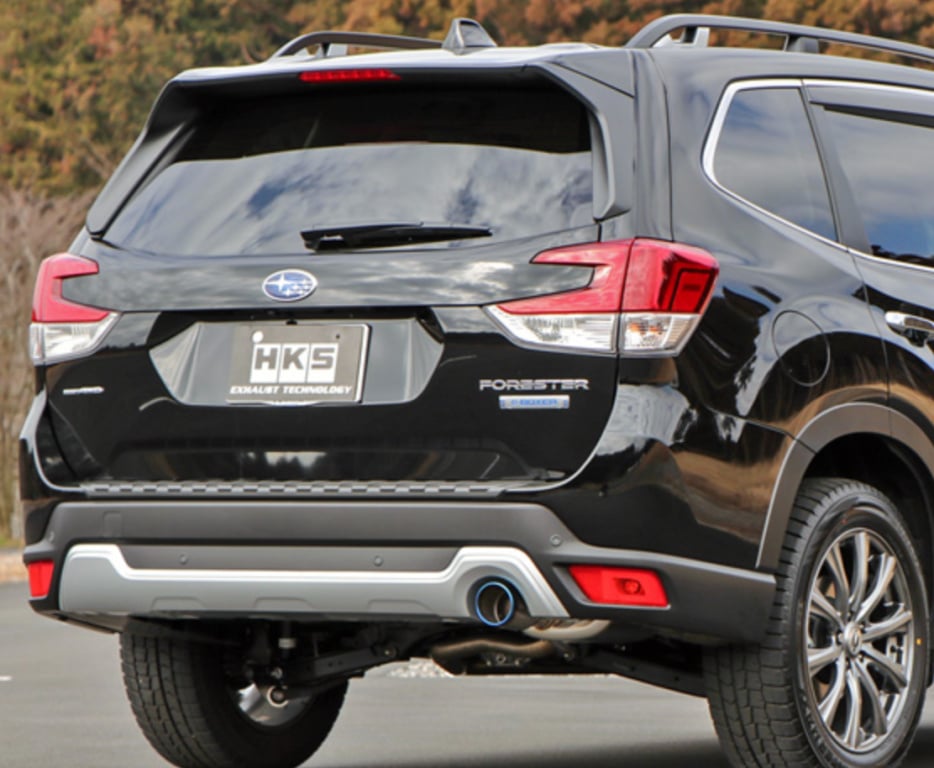 HKS Legamax Premium cat-back putkisto, Subaru Forester (SJG)Turbo-2